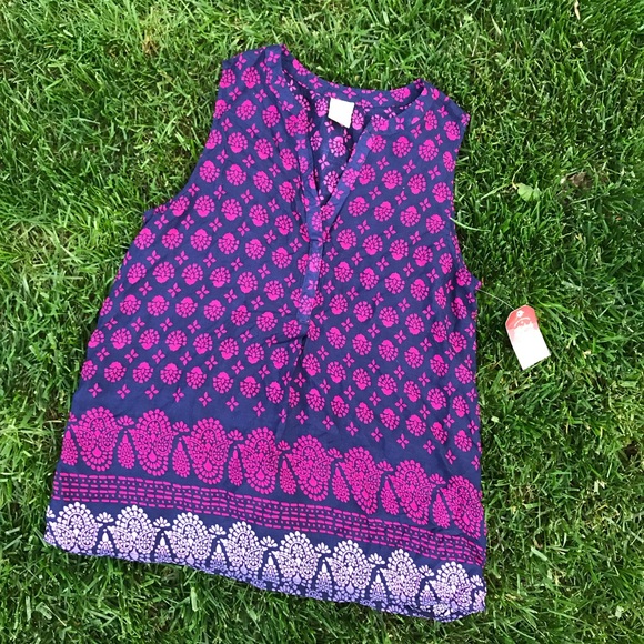 NWT • Sleeveless Purple Paisley Tunic • Medium - Picture 2 of 3